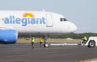 Allegiant Airlines image 2